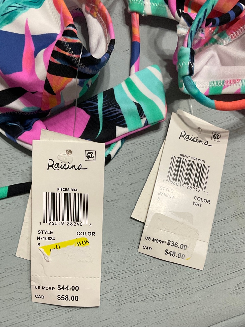 712 - Raisins NWT Tropical Floral Bikini Set in Pink, Green, Blue, Size Small - Picture 6 of 6